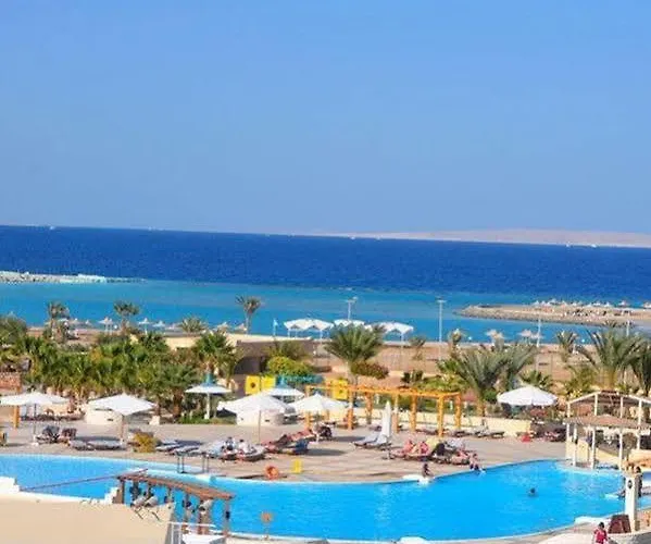 Sunrise Juman Beach Resort 4* Хургада