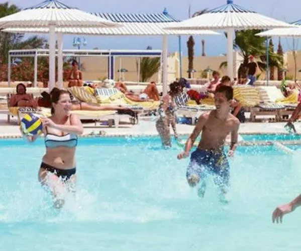 Hotel Sunrise Juman Beach Resort 4*
