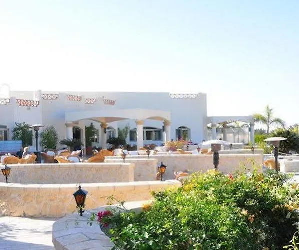 Sunrise Juman Beach Resort 4* Хургада