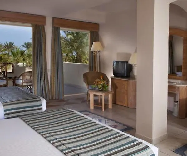 Sunrise Juman Beach Resort 4* Хургада